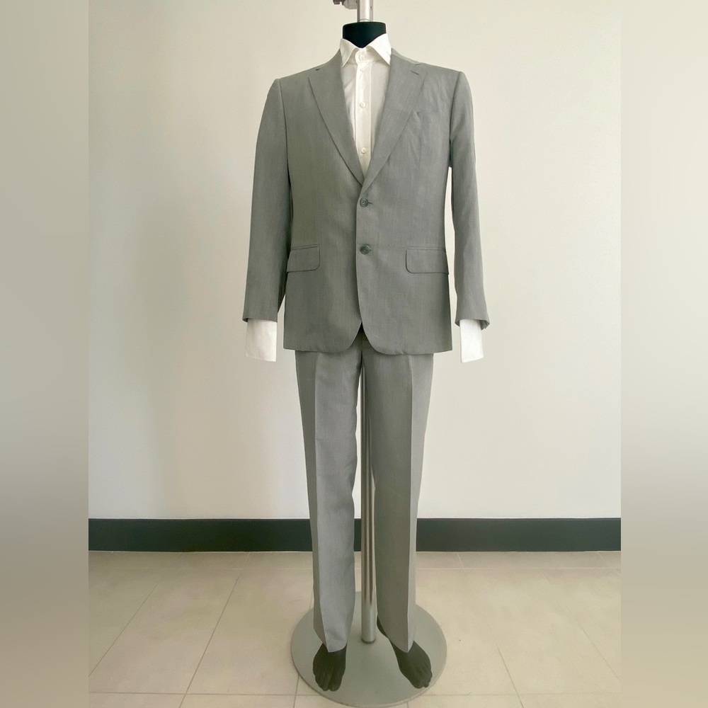 Gucci Light Grey Suit